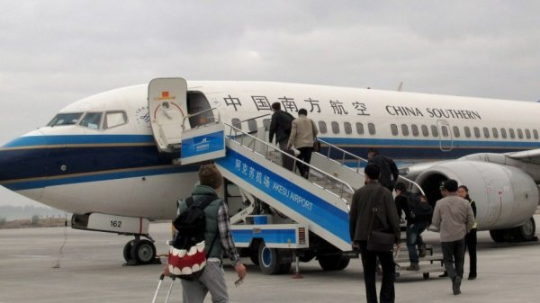 天平配资 特朗普考虑限制留学生在美时间